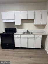 19 North St-Unit -1 in Ambler, PA - Building Photo - Building Photo