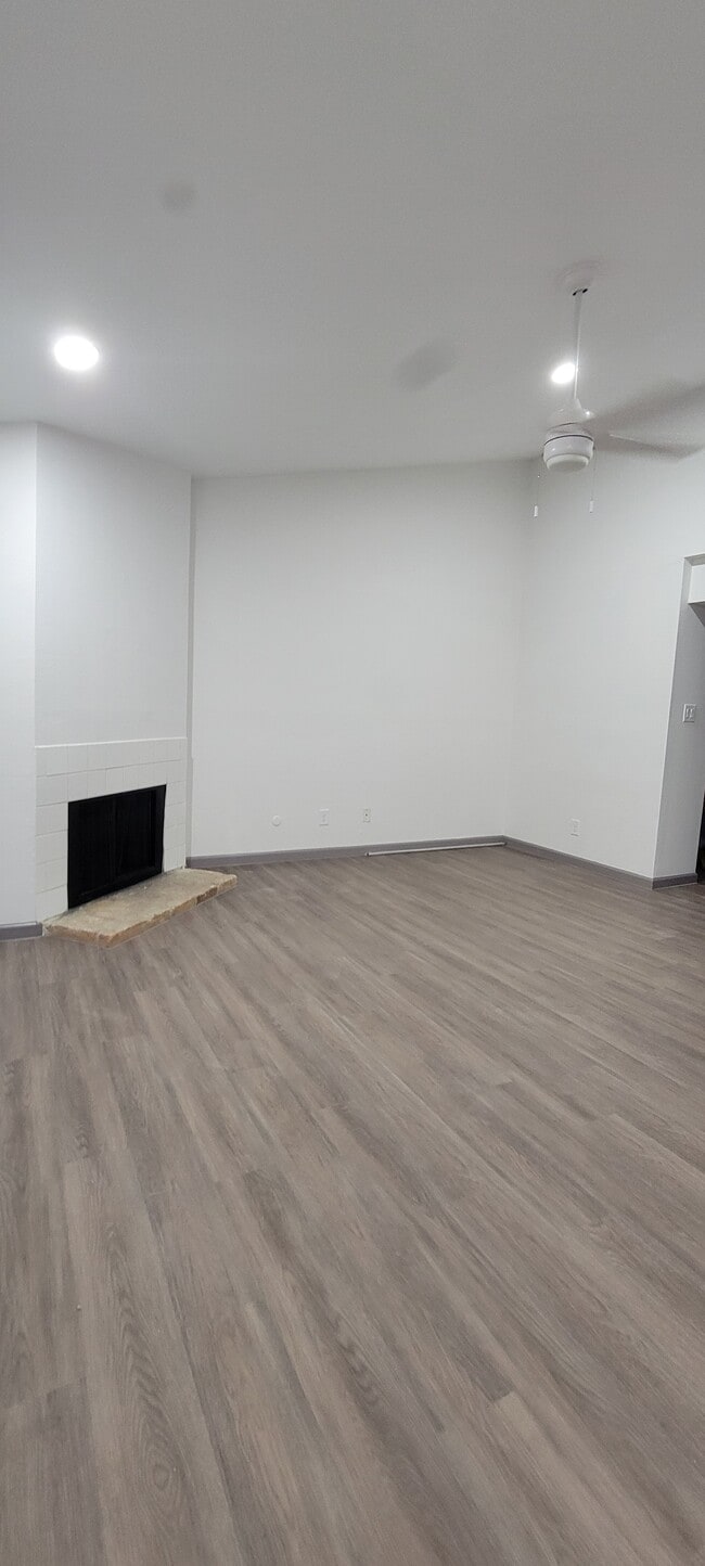 7142 N Holiday Dr, Unit Port Aux Prince N Holiday Drive