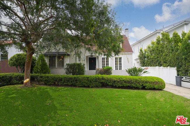 property at 458 S Citrus Ave