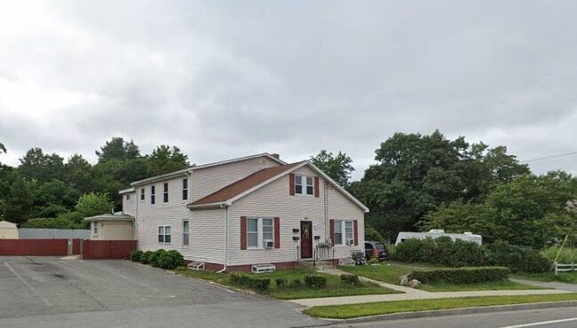 property at 835 Boston Rd