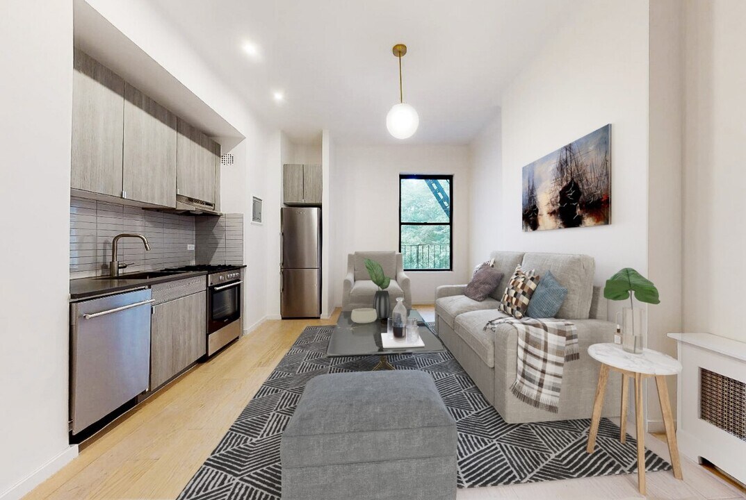 473 Central Prk W in New York, NY - Building Photo