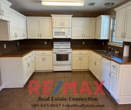 2801 McNeill Cove in Cabot, AR - Building Photo - Building Photo