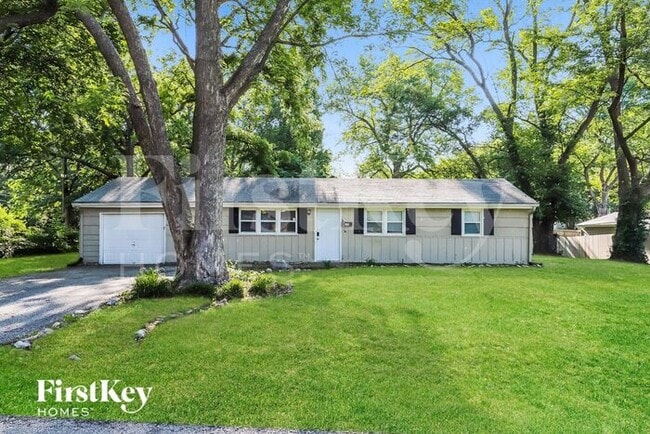 property at 8111 N Jefferson St