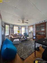 2 High St, Unit 1 in Somerville, MA - Building Photo - Building Photo