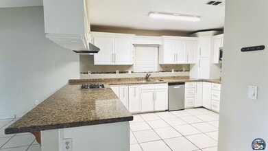 22 Hawk St in Heber, CA - Building Photo - Building Photo