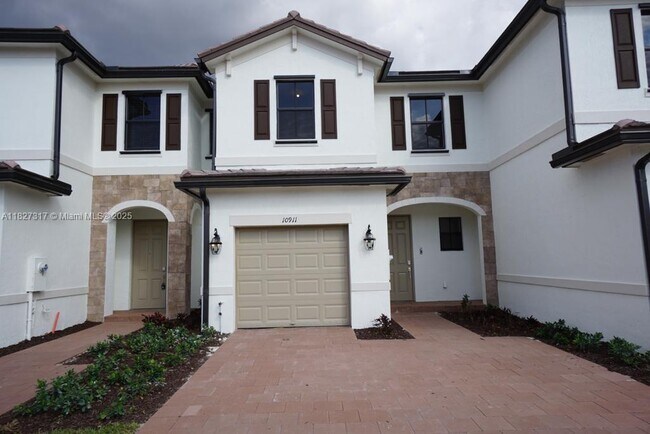 property at 10911 W 33rd Ln