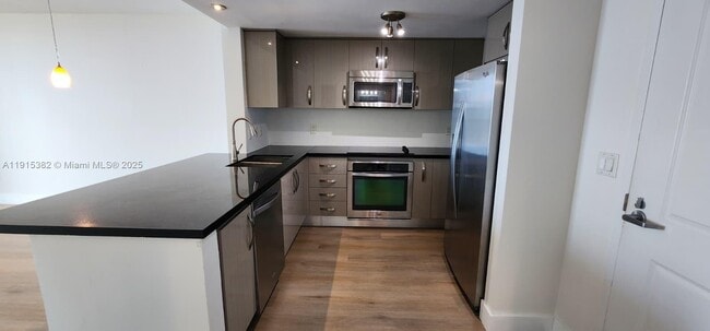 property at 1250 S Miami Ave