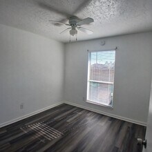 5436 Parkridge Dr in Houston, TX - Building Photo - Building Photo