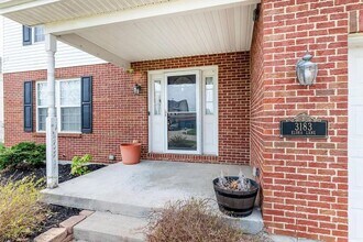 3183 Elora Ln in Hamilton, OH - Building Photo - Building Photo