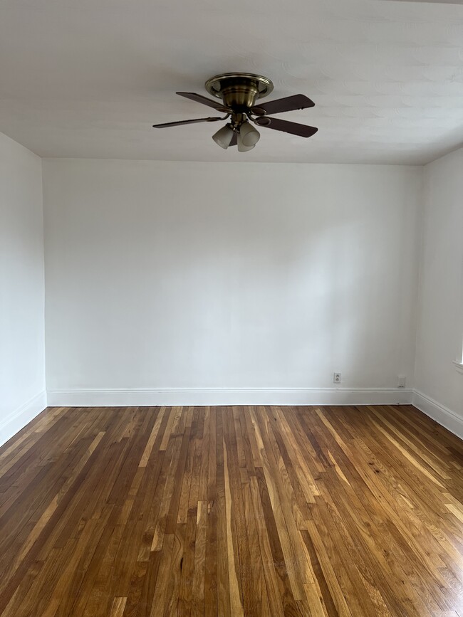 196 Reservation Rd, Unit 2 in Boston, MA - Foto de edificio - Building Photo