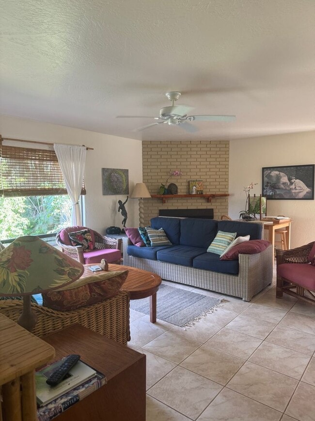 3815 Haulani Pl in Princeville, HI - Building Photo - Building Photo