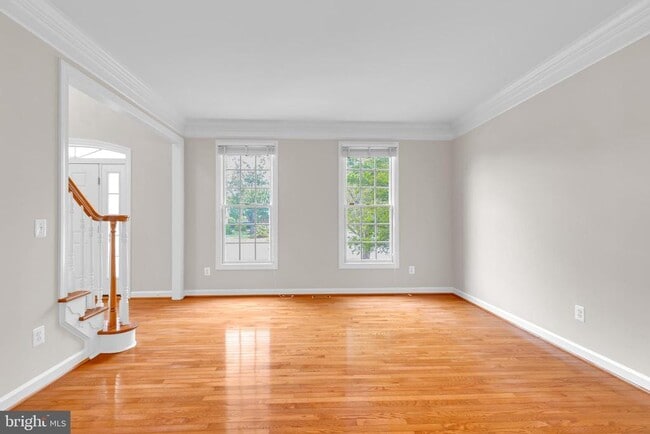 10495 Wharfdale Pl in Gainesville, VA - Building Photo - Building Photo