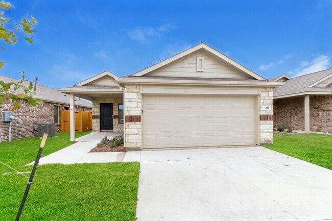 property at 1318 Canyon Wren Dr