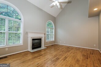 195 Ridgecrest Dr in Fayetteville, GA - Building Photo - Building Photo