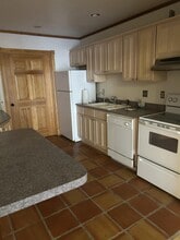 138 W 1st St in Salida, CO - Foto de edificio - Building Photo