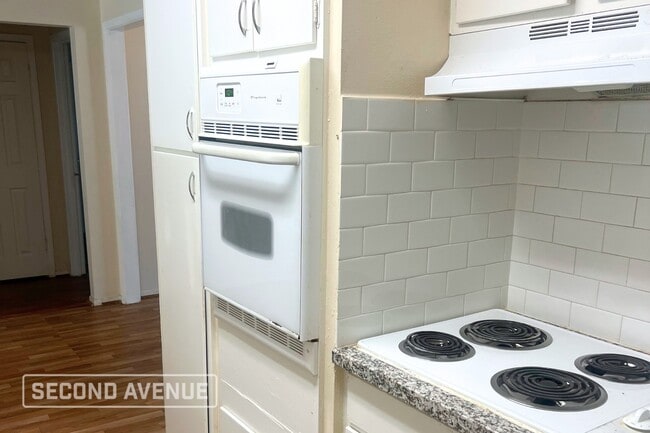 11727 N Marcia Cir in Houston, TX - Foto de edificio - Building Photo