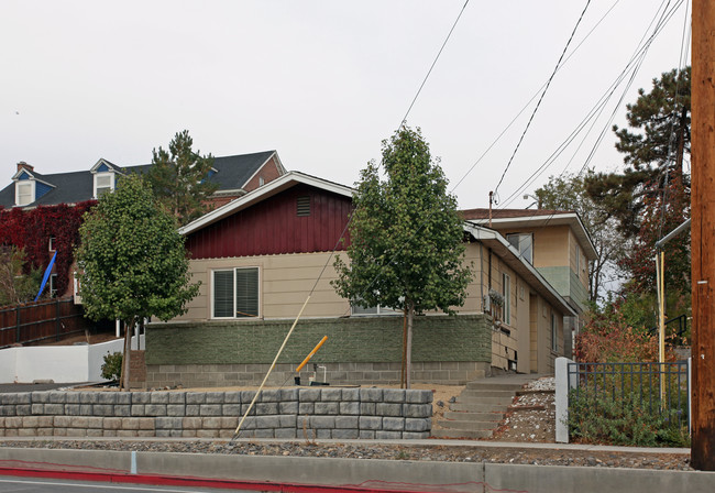 185 University Ter in Reno, NV - Building Photo - Building Photo