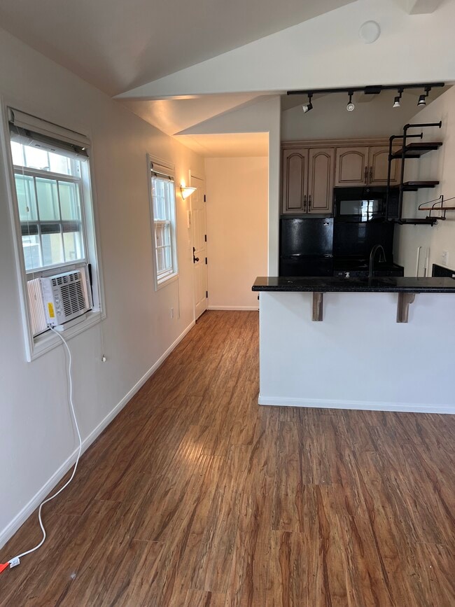 247 Broadway St, Unit #C