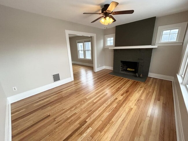 214 Woodbine Ave in Syracuse, NY - Building Photo - Building Photo