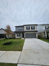 2727 Crested Creek Ln in Richmond, TX - Building Photo - Building Photo