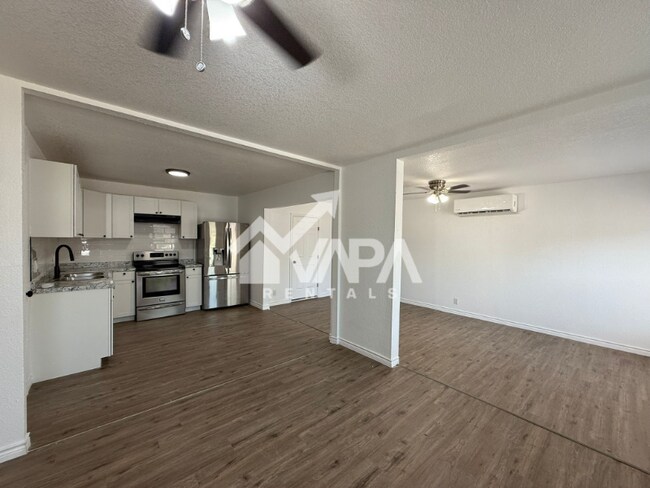 5014 Benham Dr in San Antonio, TX - Foto de edificio - Building Photo