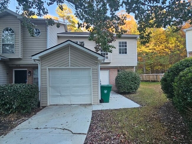 property at 3808 Soapstone Rd