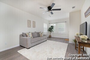 118 Aganier Ave in San Antonio, TX - Building Photo - Building Photo