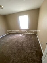 8253 Frost Ave in Berkeley, MO - Building Photo - Building Photo
