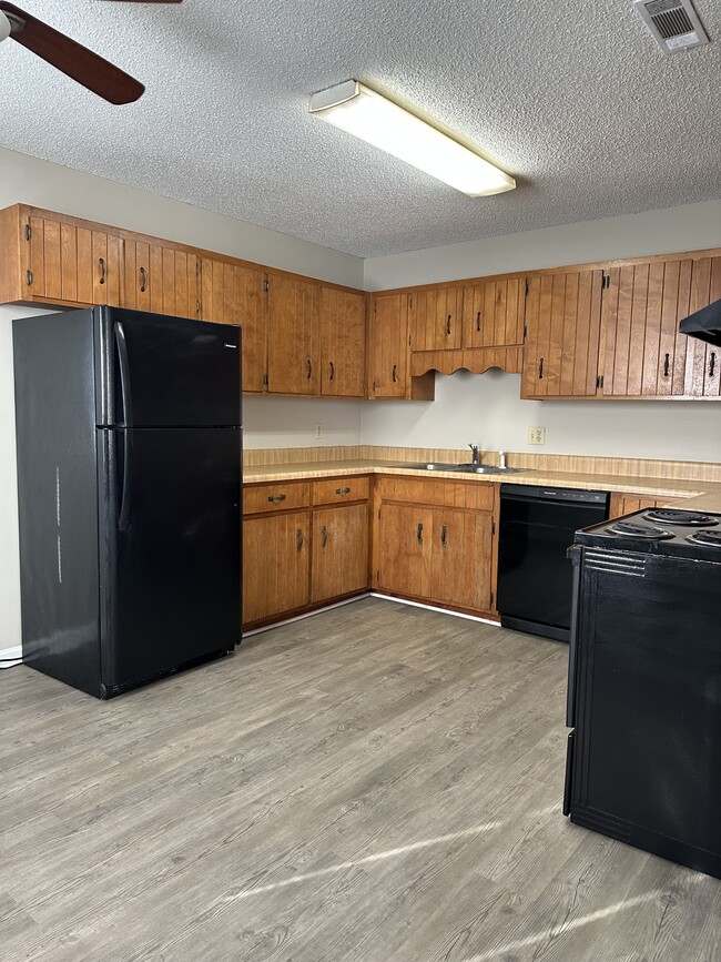 420 Prince Ln in Tifton, GA - Building Photo - Building Photo