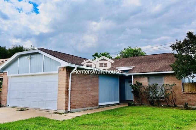 14054 Towneway Dr in Sugar Land, TX - Building Photo - Building Photo