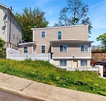 5 Aqueduct St in Ossining, NY - Building Photo