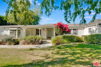 11951 Landale St in Los Angeles, CA - Building Photo - Building Photo
