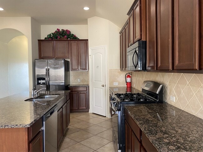 18318 Mossy Creek Ln