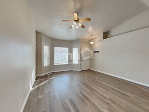 410 W Mule Ct in Kuna, ID - Building Photo - Building Photo