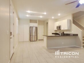 12580 W Via Dona Rd in Peoria, AZ - Building Photo - Building Photo