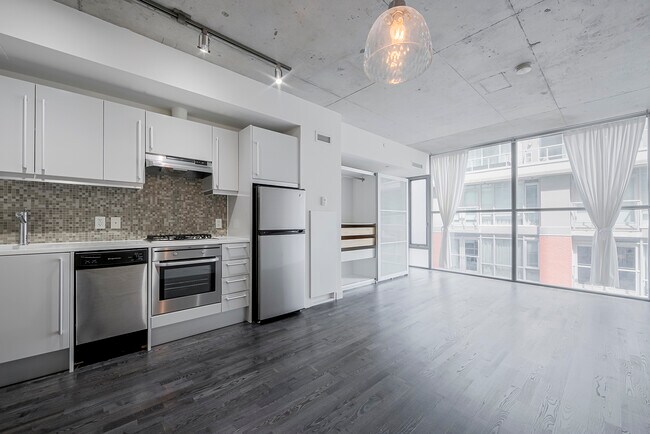 25-625 Oxley St in Toronto, ON - Building Photo - Building Photo
