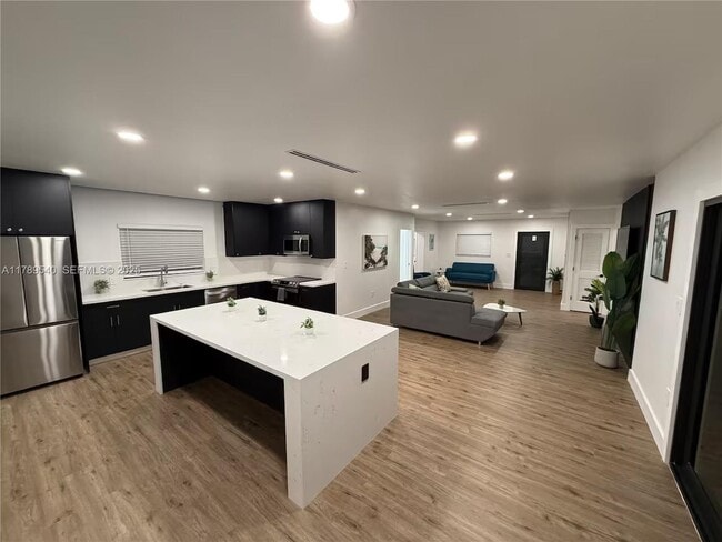 property at 2918 SW 2nd St