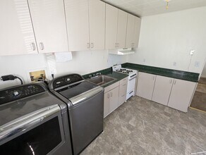 17263 Larimer St in Piney Point, MD - Foto de edificio - Building Photo