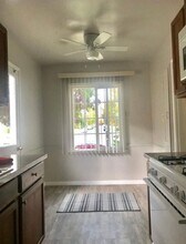 1222-1222 W Victory Blvd in Burbank, CA - Building Photo - Building Photo