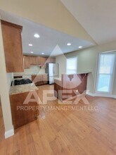 7508 Holly Crest Ln in Knoxville, TN - Building Photo - Building Photo