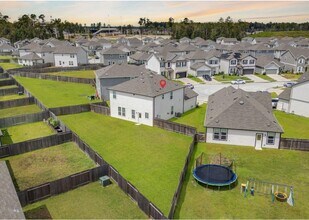 23543 Powmill St in Spring, TX - Building Photo - Building Photo