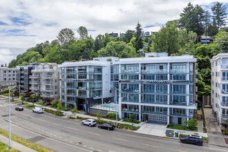 Infinity Shore Club Residences in Seattle, WA - Building Photo - Building Photo