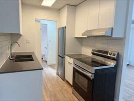1595 Boundary Crescent in Nanaimo, BC - Building Photo