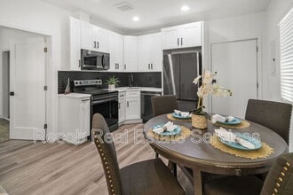 4978-4988 Genesee Ave in San Diego, CA - Building Photo - Building Photo