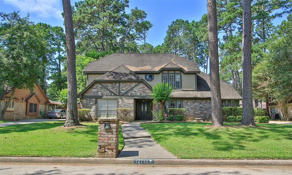 12715 Ivyforest Dr in Cypress, TX - Foto de edificio