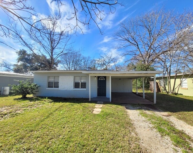property at 1417 N 48th Ave