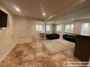 25 Saint Marys Ct, Unit 3 in Brookline, MA - Building Photo - Building Photo