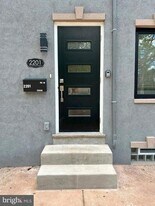 2201 S Norwood St in Philadelphia, PA - Building Photo