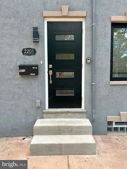 property at 2201 S Norwood St
