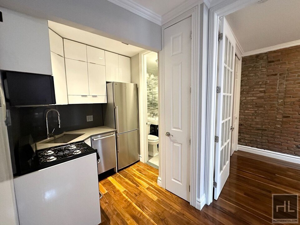 East 29th Street in New York, NY - Building Photo